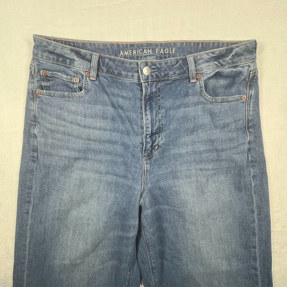 American Eagle Super High Rise Baggy Wide Leg Jeans Womens 14 Light Wash Stretch - Picture 5 of 16
